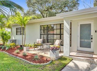 2011 SW 23rd Ter, Fort Lauderdale, FL 33312