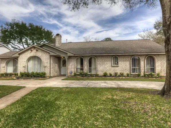 2710 Quincannon Ln, Houston, TX 77043