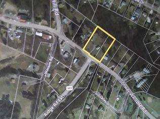 2305 Conway Wallrose Rd, Freedom, PA 15042