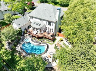 2 Phillips Dr, Stony Pt, NY 10980