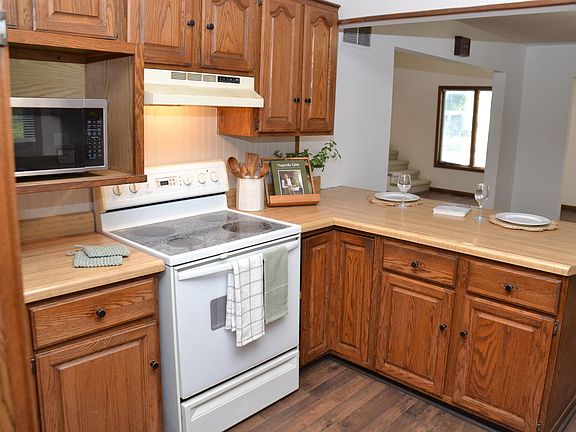 3rd image of 31192 S K Hwy #31