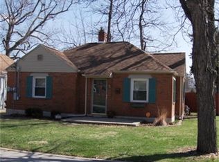 1807 Shady Crest St, Decatur, IL 62521