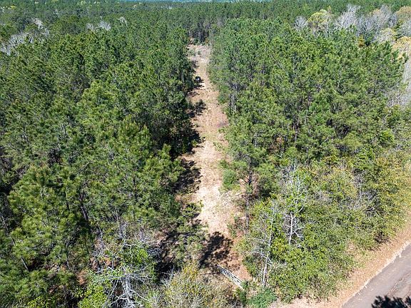 4th image of 526 Mount Pisgah Rd