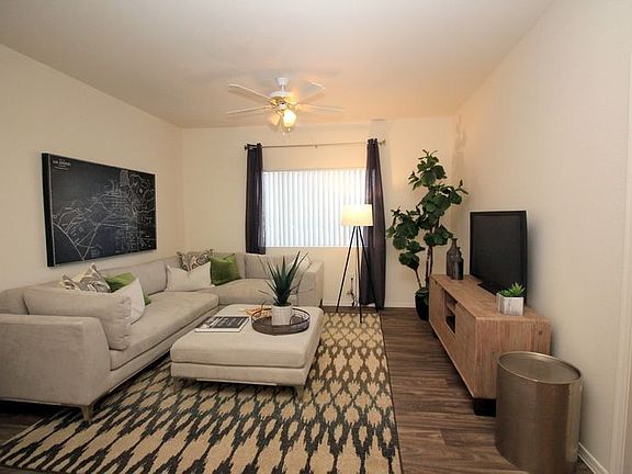 3rd image of 13621 W Glendale Ave APT 1223