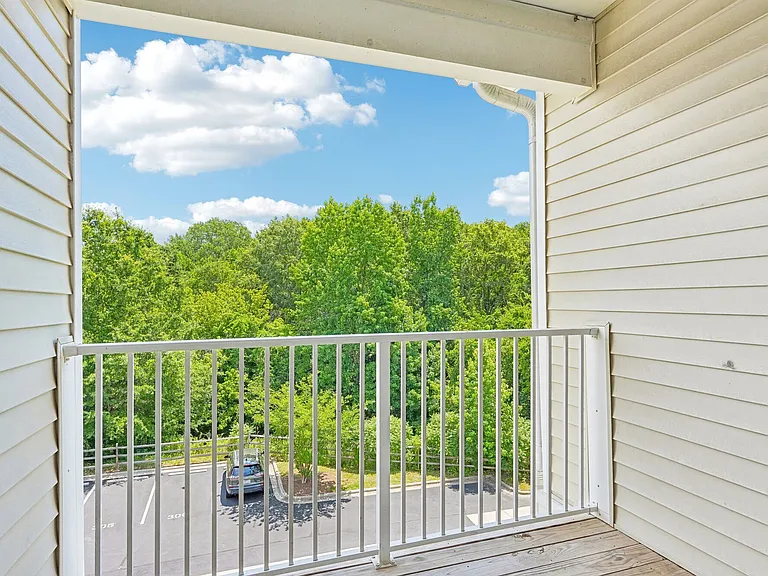 McDowell Creek Court — Photo 40
