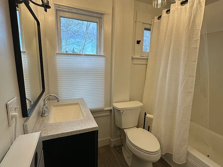 1335 SE Linn St #B — Photo 13