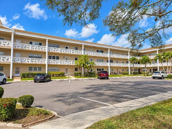 2436 Rhodesian Dr APT 48, Clearwater, FL 33763