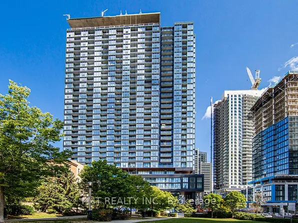 19 Western Battery Rd, Toronto, ON