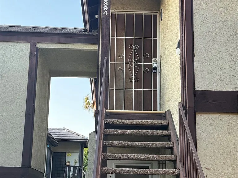 12394 Rock Springs Ct — Photo 3