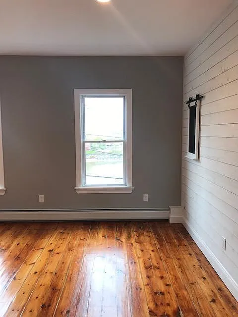 2 bed, 720 sqft, $2,450 — Photo 3