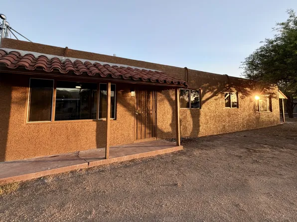 2758 N Montezuma Ave, Tucson, AZ 85712