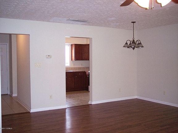 2nd image of 175 BROWN Boulevard