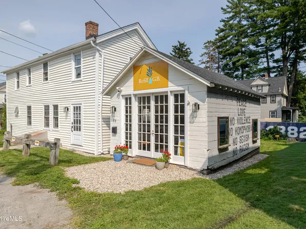 27 Rosseter St, Great Barrington, MA 01230