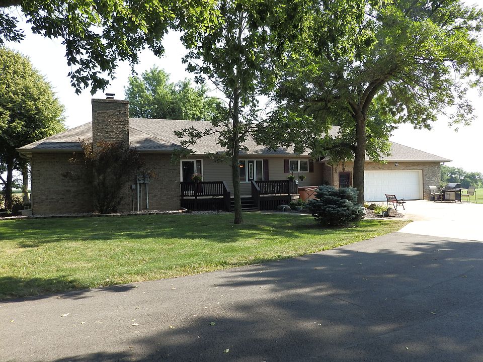Expertly remodeled with additions 1994