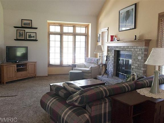 2nd image of 5557 Tradewind Dr