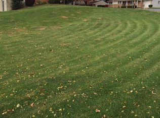 36 Mountain Blvd, Wernersville, PA