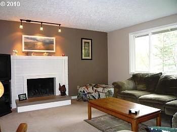 2nd image of 15013 NE 25th St