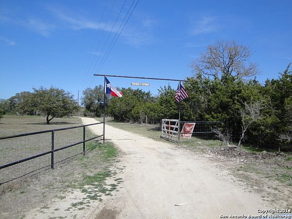 2nd image of 306 Green Valley Dr