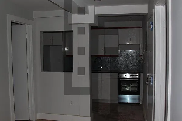 Rented by Loom Group | media 28