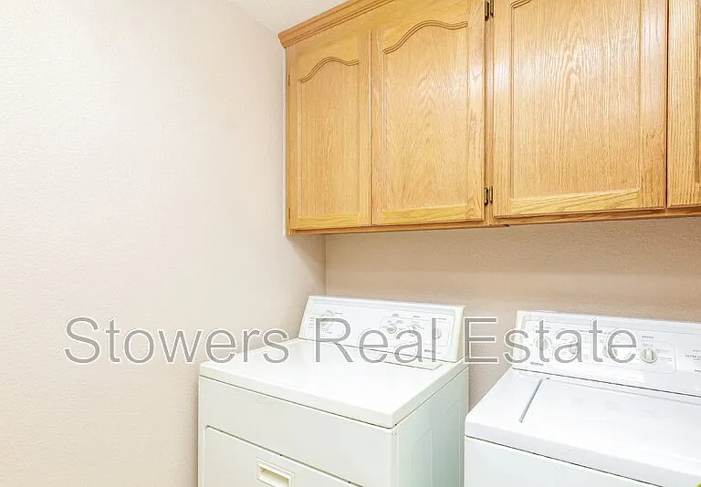 37 Mountain Valley Pl — Photo 18