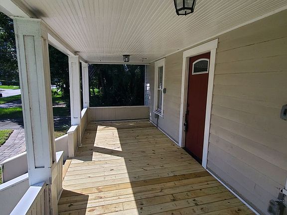 3rd image of 2508 Amherst Ave