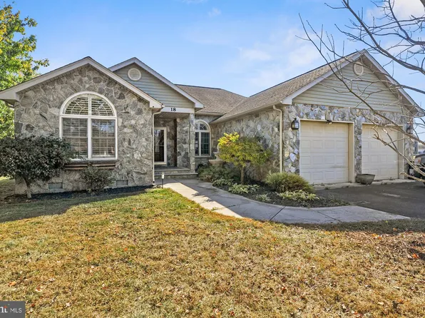 18 John Andrews Dr, Harrington, DE 19952