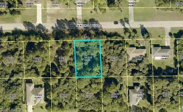 1st image of 868 Sentinela Blvd