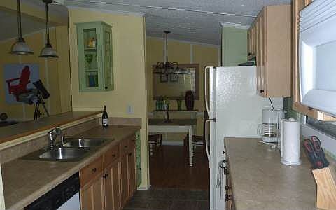 3rd image of 107 N Bluegill Ct
