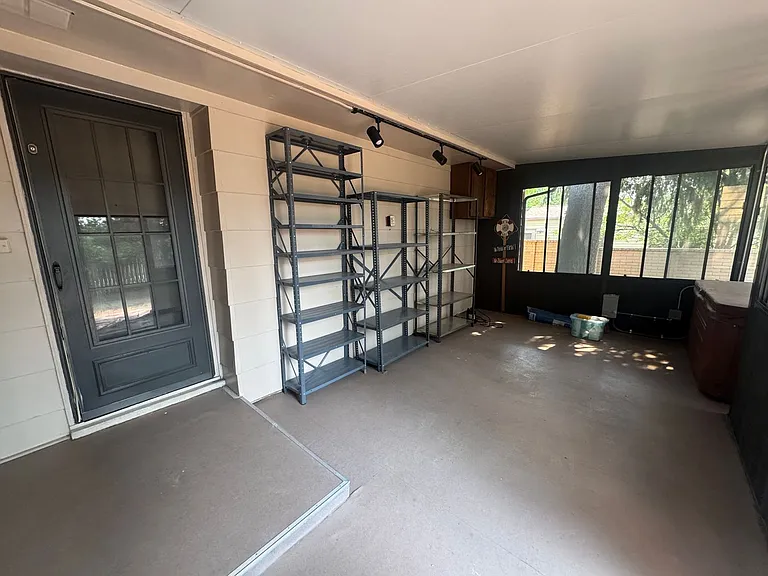 1575 Hiawatha Dr — Photo 32
