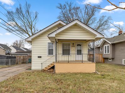 1310 E Hudson Ave, Royal Oak, MI, 48067