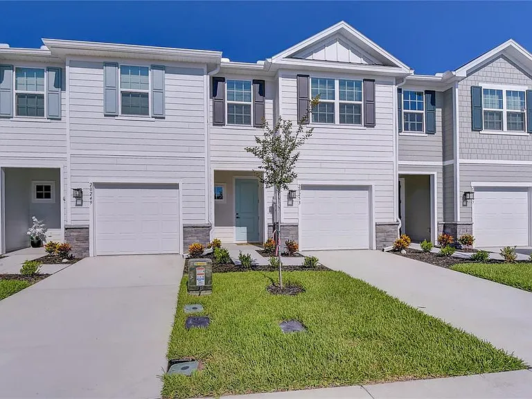 20253 Lou Angela Ln — Photo 1