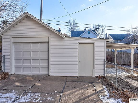 5th image of 5113 Underwood Ave