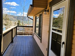 2 Bedroom, 1 Bath -Walk To Shopping, Woodland Park, CO 80863