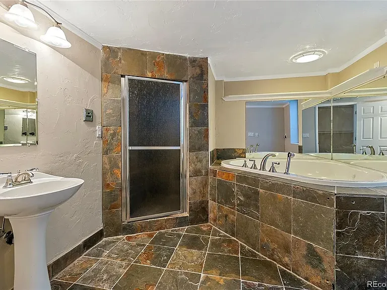 16482 Buckthorn Ln #16482 — Photo 9