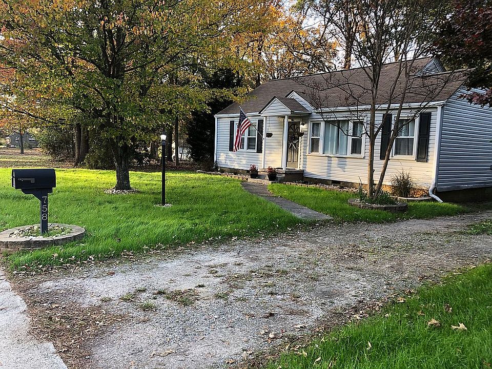 1st image of 758 Linda Way
