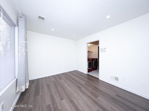 3rd image of 311 Aspen Knolls Way
