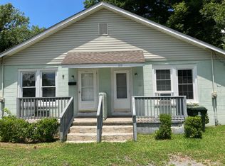 816 Fowlers Ln, New Bern, NC 28560