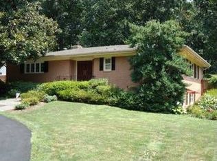 1000 Van Buren St, Herndon, VA 20170