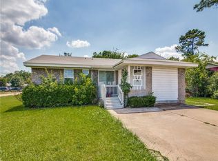 413 Bowie St, Forney, TX 75126