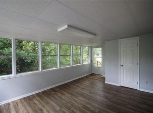 7902 Pin Oak Rd, Alvin, TX 77511