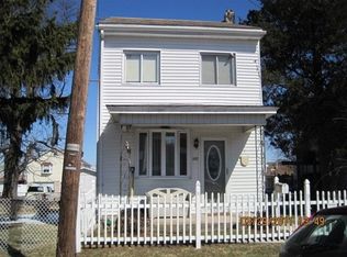 307 N Center St, Frackville, PA 17931