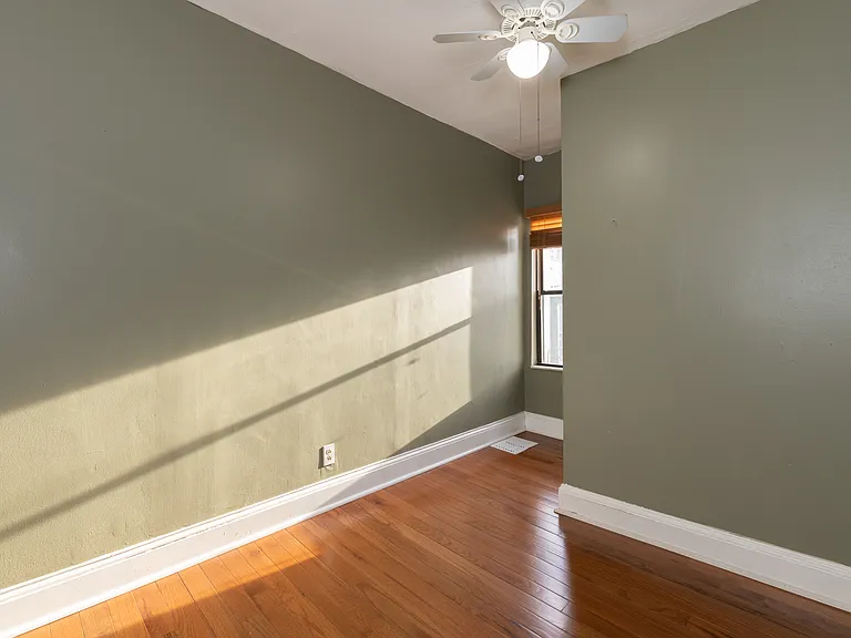 860 N Bailey St — Photo 7