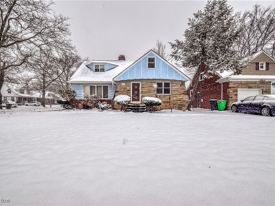 1st image of 21329 Lake Shore Blvd