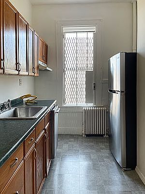1st image of 2511 Astoria Blvd Ste 3