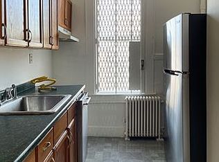 2511 Astoria Blvd STE 3, Astoria, NY 11102
