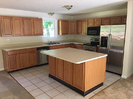 2nd image of 29902 Gunther Dr