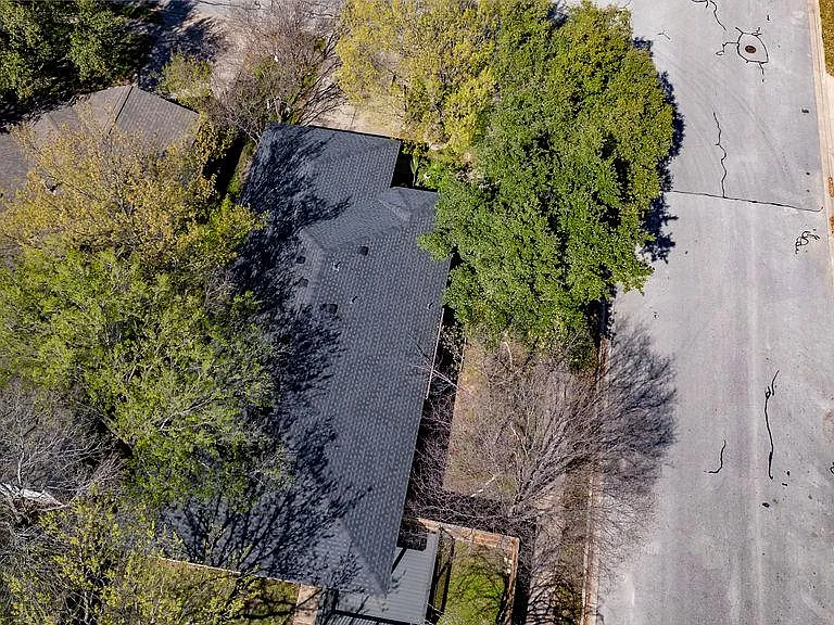 1001 Apple Cross Dr — Photo 33