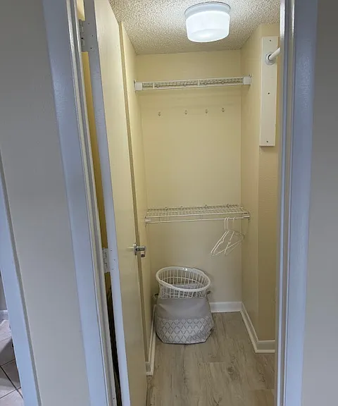 Walk in closet