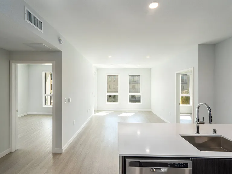 MV Apartments — Photo 12