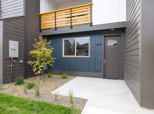 1420 N Cole Cottage Ln, Boise, ID 83704
